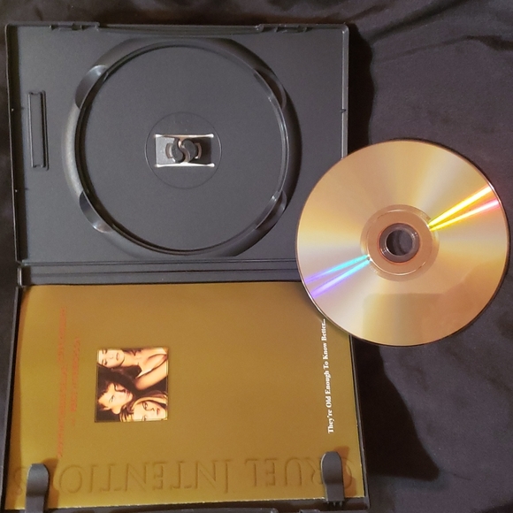 Multiple DVD's - Picture 4 of 13